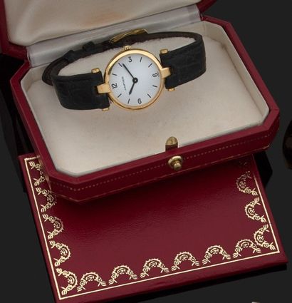 CARTIER
MONTRE DE DAME modèle «Vendôme» en...
