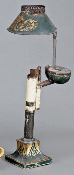 Lampe bougeoir Carcel en tôle peinte vert...