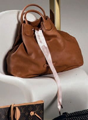 *REPETTO Manège

Grand sac en vache naturelle,...