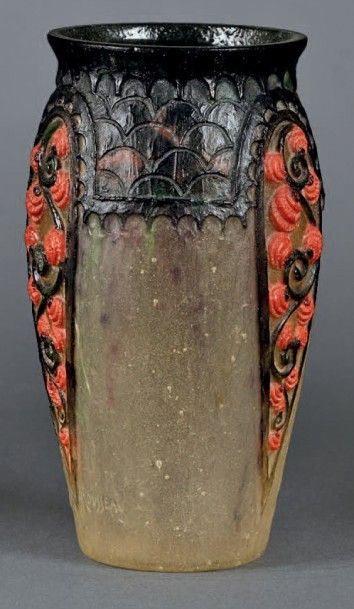 Gabriel ARGY-ROUSSEAU (1885-1953)

Primevères
Vase...