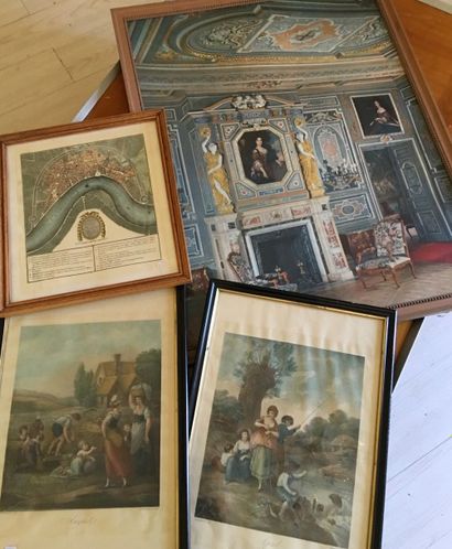 Lot de pièces encadrées diverses