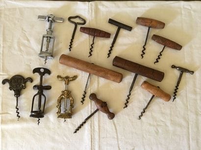 Collection de quatorze tire-bouchons. 