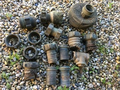 Lot d'outillage divers dont corde, cable...
