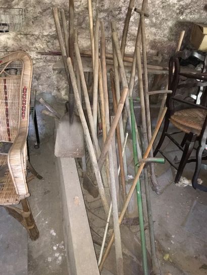 Lot d'outils divers. 