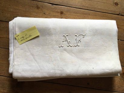 Nappe monogrammée AF.