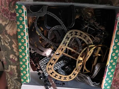 Collection de boucles de ceinture et boucles...