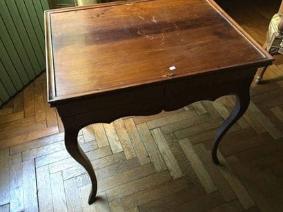 Table à jeux en acajou, plateau amovible...