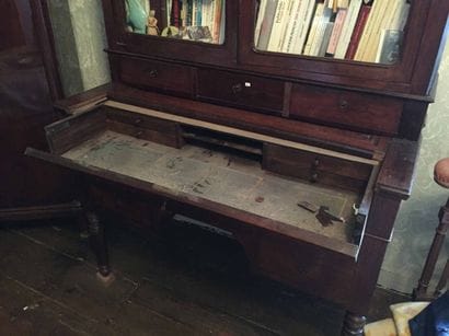 Bureau à gradin bibliothèque en placage d'acajou...