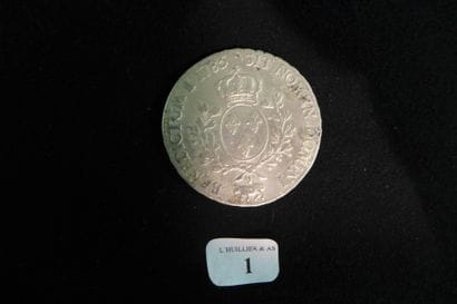 FRANCE

Ecu en argent Louis XVI daté 1785.

Poids...