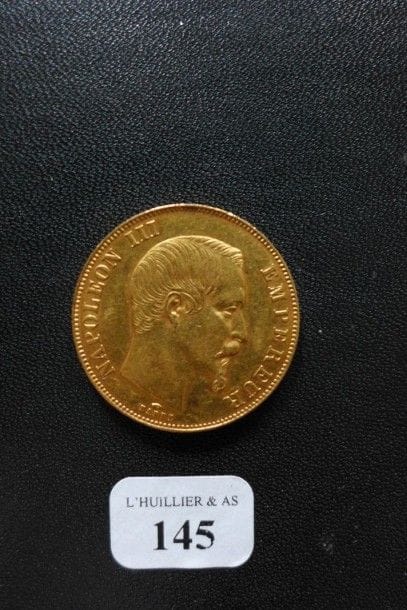 FRANCE

Une pièce de 50 francs or (1857).

Lot...