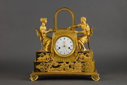 IMPORTANTE PENDULE aux joueurs de dames en...