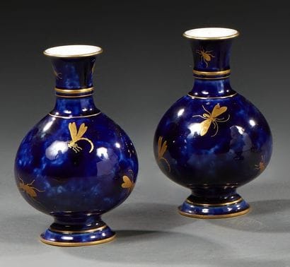 Manufacture de Sèvres

Paire de petits vases...