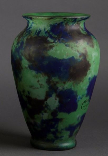 André DELATTE (1887-1953)

Vase ovoïde à...