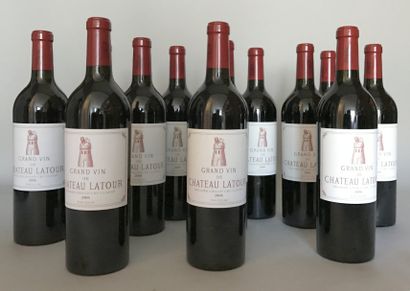 12 BOUTEILLES CHÂTEAU LATOUR, 1er GCC 2006,...