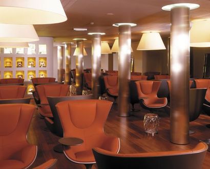 Philippe STARCK (né en 1949)
CASSINA Editeur
Paire...