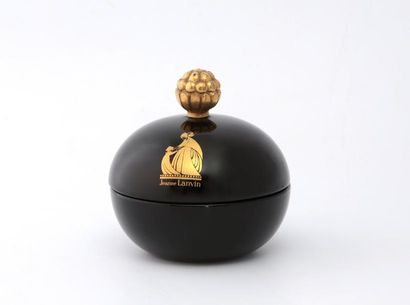 Jeanne LANVIN

Arpège (1927)

Poudrier en...