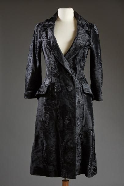 CELINE

Manteau en breitschwanz noir

Circa...