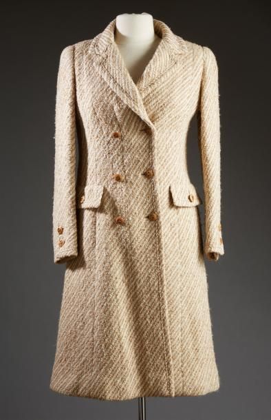 CHANEL 

Manteau en lainage chiné caramel...