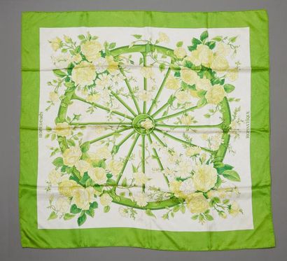 HERMES Paris

Romantique

Carré en twill...