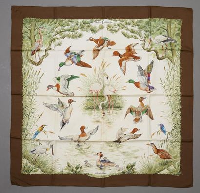 HERMES Paris

Halte en Camargue 

Carré en...
