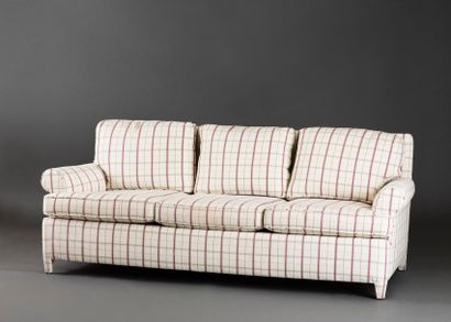 Canapé confortable trois places. Garniture...