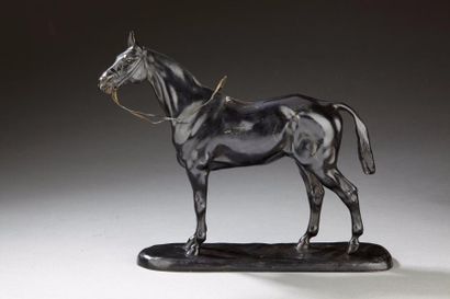 Gaston d'ILLIERS (1871-1932)
Cheval demi-sang
Bronze...
