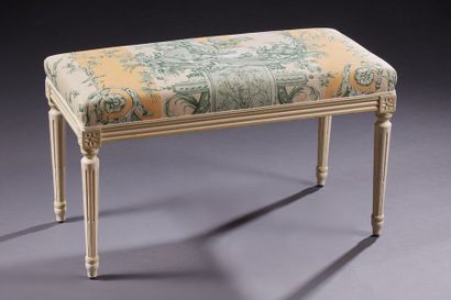 Banquette rectangulaire de style Louis XVI...