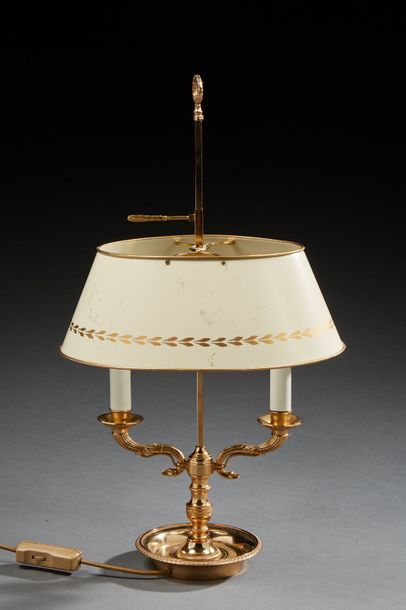 Lampe bouillotte de style Empire à deux bras...