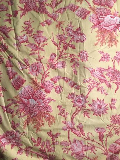Paire de rideaux en toile de Jouy Brunschwig...