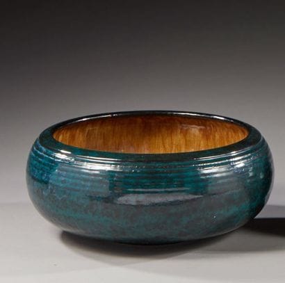 EMILE DECOEUR (1876-1953) 
Grande coupe ronde...