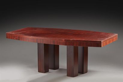 Jacques ADNET (1900-1984)
Table de salle...