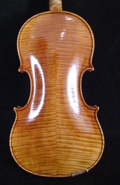 Joli violon de 