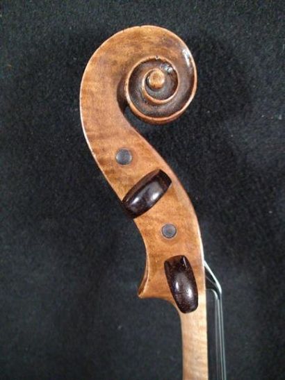 Violon fin 19è début 20è en probablement...