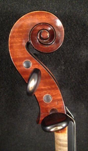 Joli violon de 