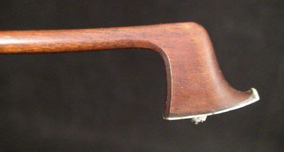 Archet de violon français de Mirecourt, de...
