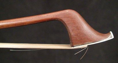 Archet de violoncelle de Louis BAZIN portant...