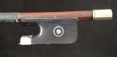 Archet de violon français de Mirecourt, de...