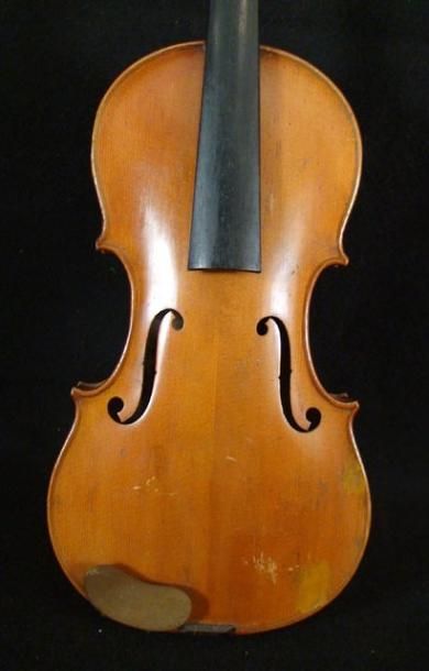 Violon 4/4 probablement de facture allemande...