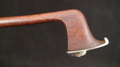 Archet de violon de l'atelier 