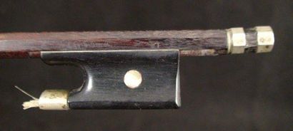 Archet de violon de l'atelier JTL portant...