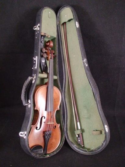 Violon 1/2 fabrication française de Mirecourt...