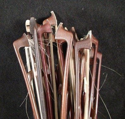 Lot de 30 archets divers ¼ ½ ¾ 