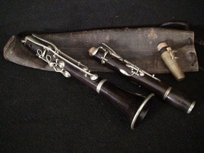 Clarinette fin XIXème à 13 clefs, en palissandre,...