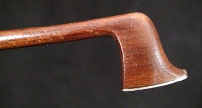 Archet de violon de Mirecourt de l'atelier...