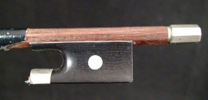 Archet de violon de Mirecourt de l'atelier...