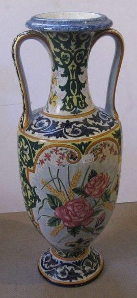 HB Quimper
Grand et beau vase de forme urne...