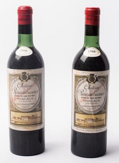 2 Rauzan Gassies 1966 Bad de goulot TBE