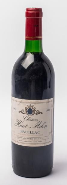 1 Ch Haut Milon 1992 tt en ht épaule