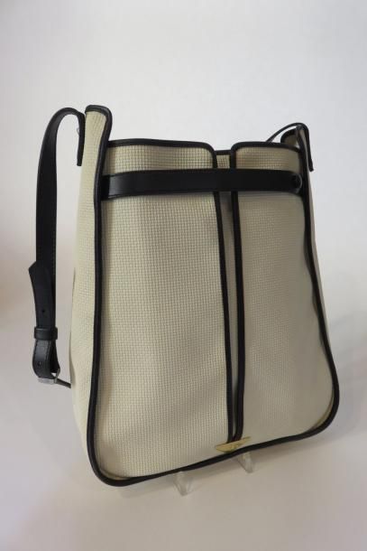 Yves SAINT LAURENT, Made in France
Sac en...