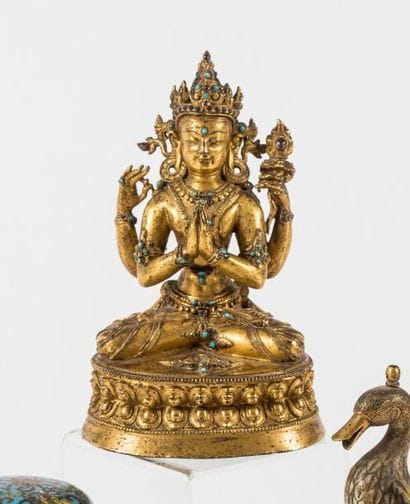 TIBET
Statuette de Sadaskari en bronze doré...
